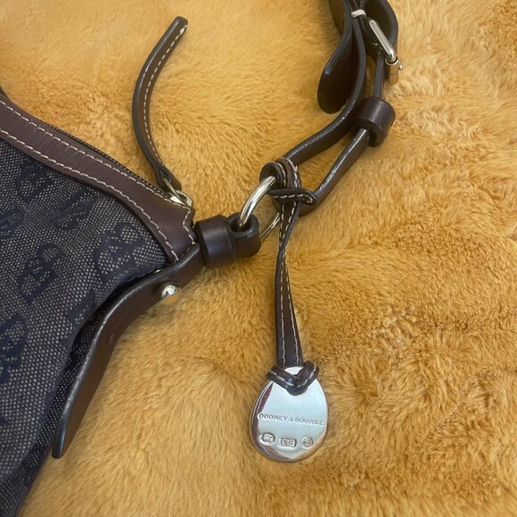 Dooney and Bourke handbag/shoulder bag monogram canvas - Picture 6 of 14